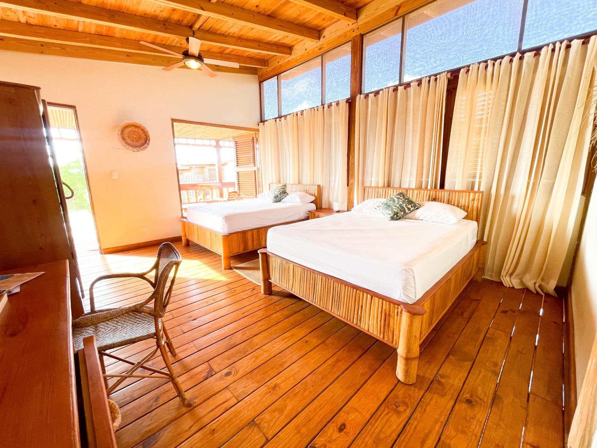 Eco Del Mar Hotel Pedernales Eksteriør billede